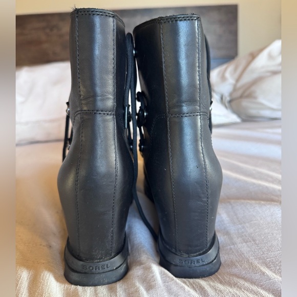Sorel Women's Joan of Arctic Wedge III Lace Boot Black Size 11 - Picture 8 of 9